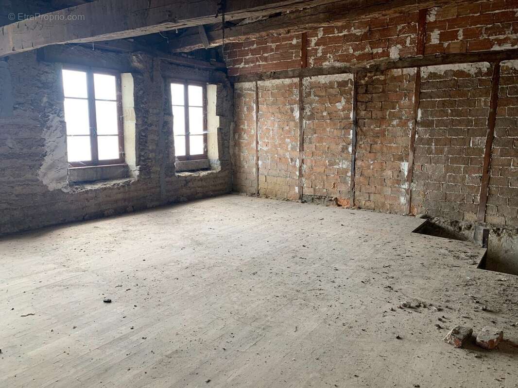 Maison à MONTRIGAUD