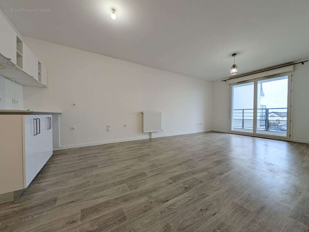 Appartement à SARTROUVILLE