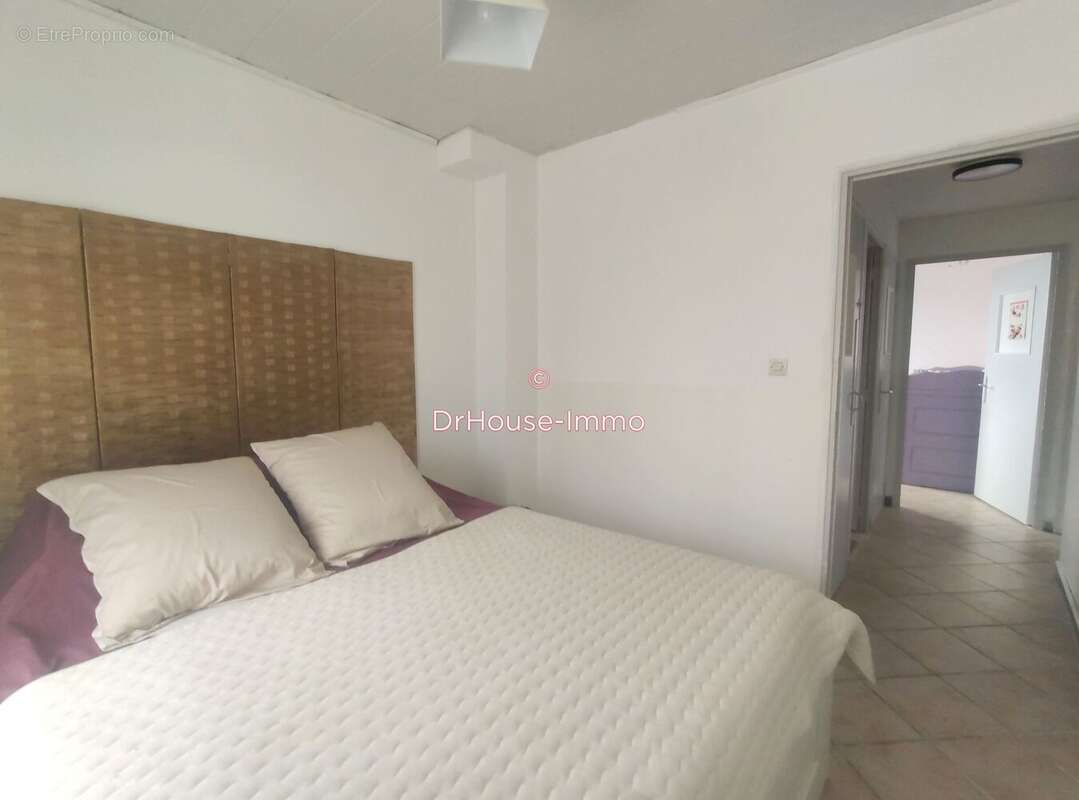 Appartement à PEYROLLES-EN-PROVENCE