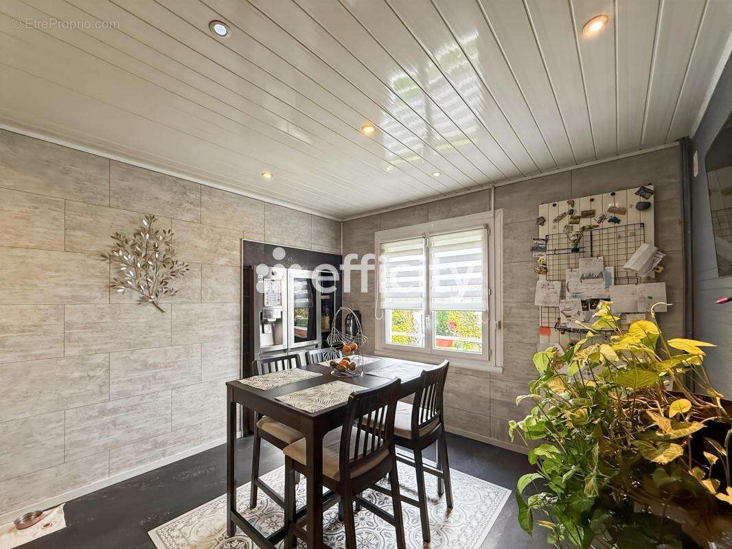 Maison à JOUE-LES-TOURS