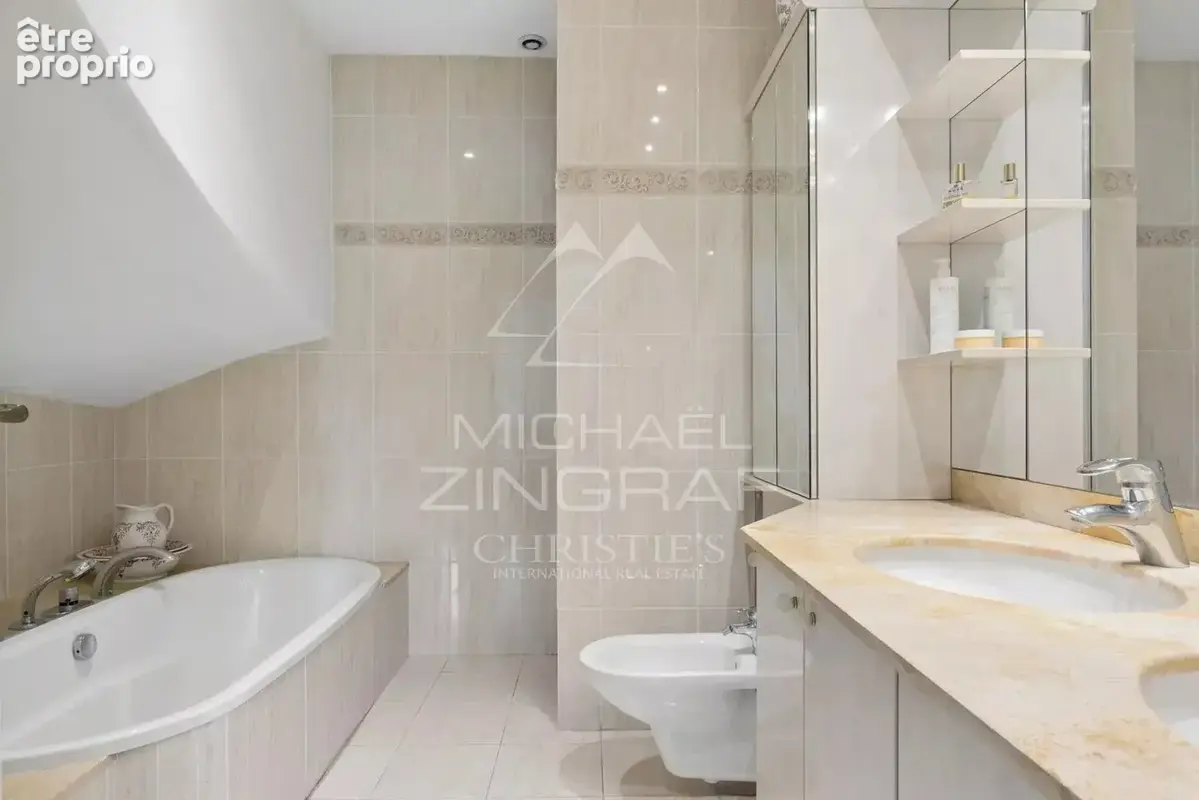 Antibes – Élégante villa avec piscine - photo 10