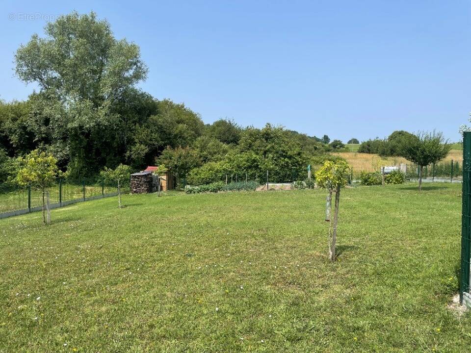 Terrain à PUGNAC