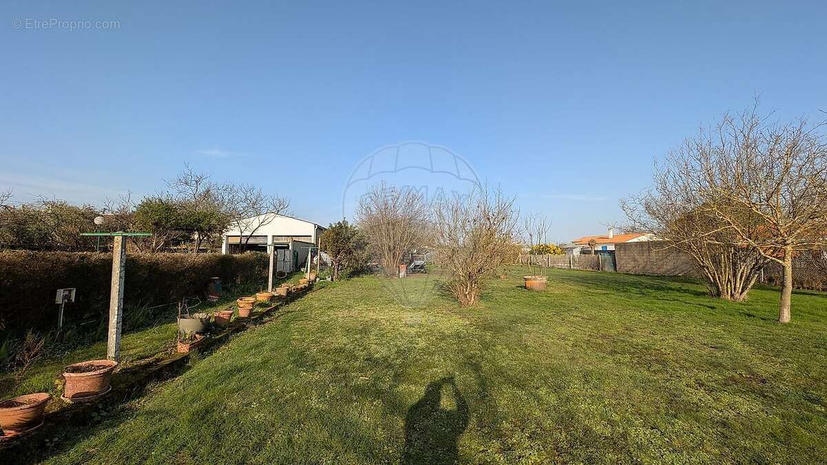 Maison à NIEULLE-SUR-SEUDRE