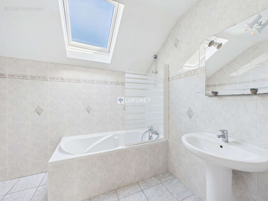 Maison à SAINT-EVARZEC