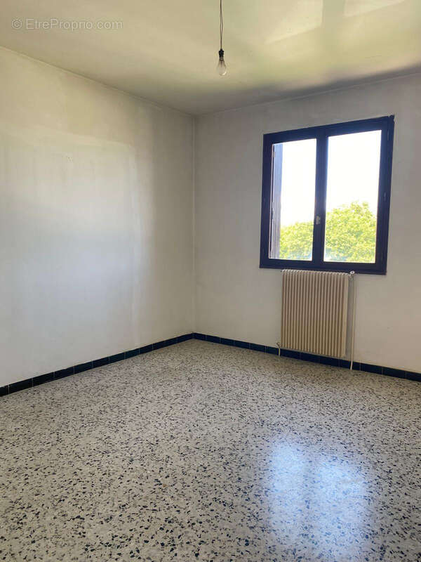 Appartement T4 100 m2 - photo 5