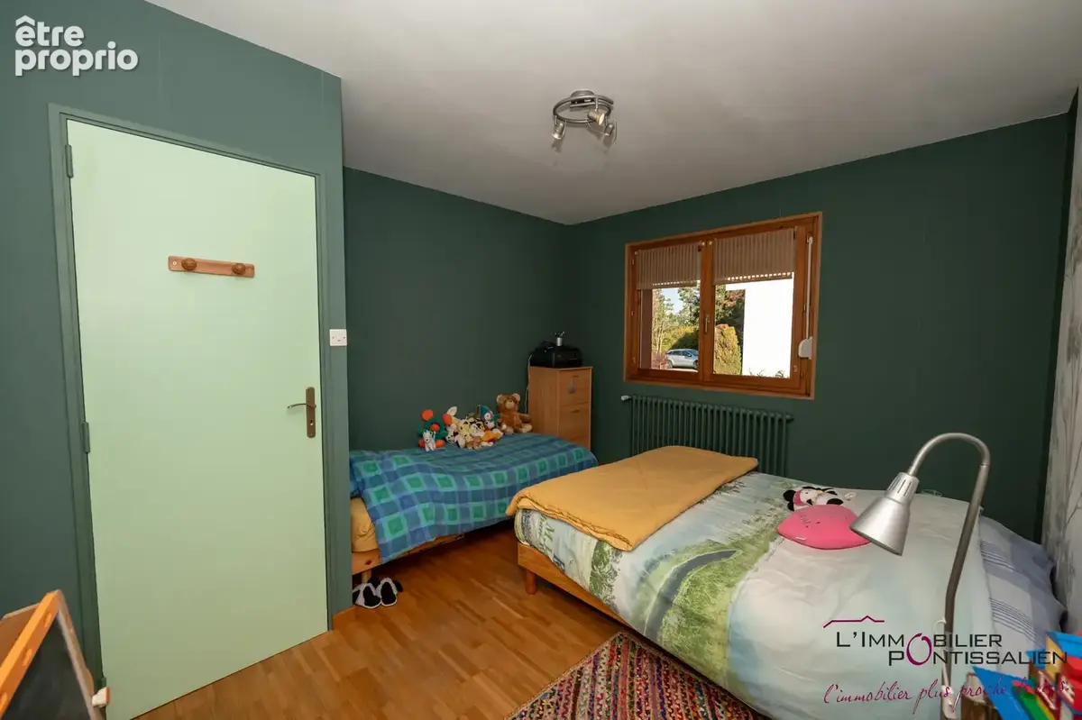 Pontarlier : maison de type 4 - quartier calme - photo 13