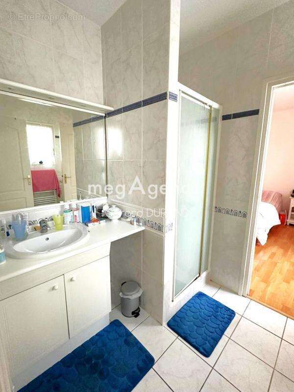 Maison à PLEUMARTIN