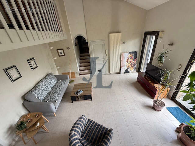 Maison à PORTES-LES-VALENCE