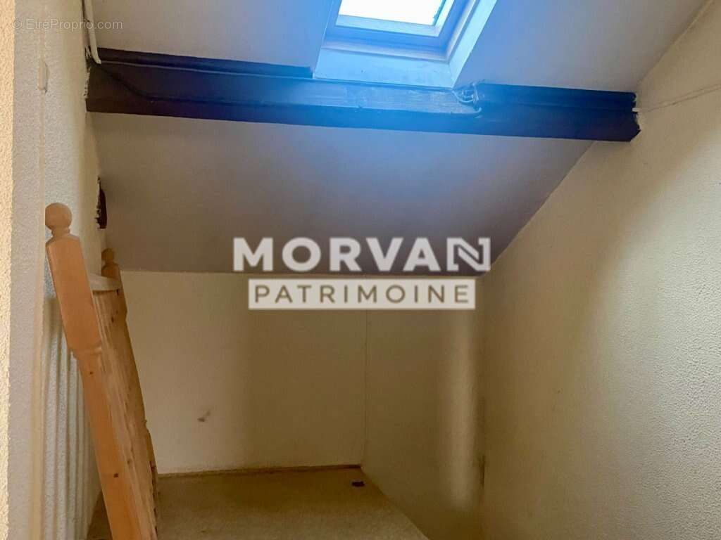 Maison à AUNAY-EN-BAZOIS