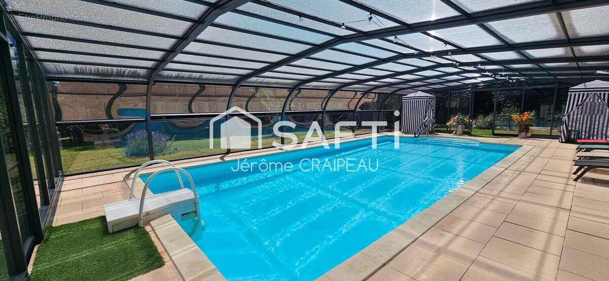 Photo 2 - Maison à AVRILLE