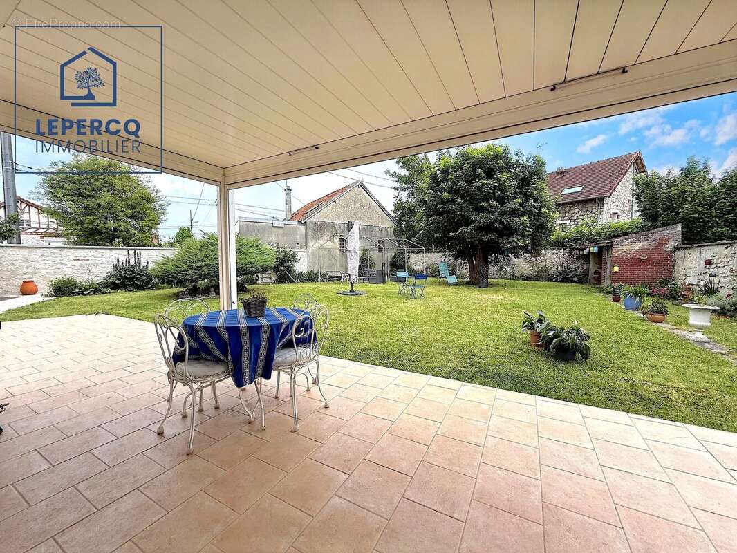 Maison 7 pièces 183 m² - Centre-ville - Crépy-en-Valois - photo 8