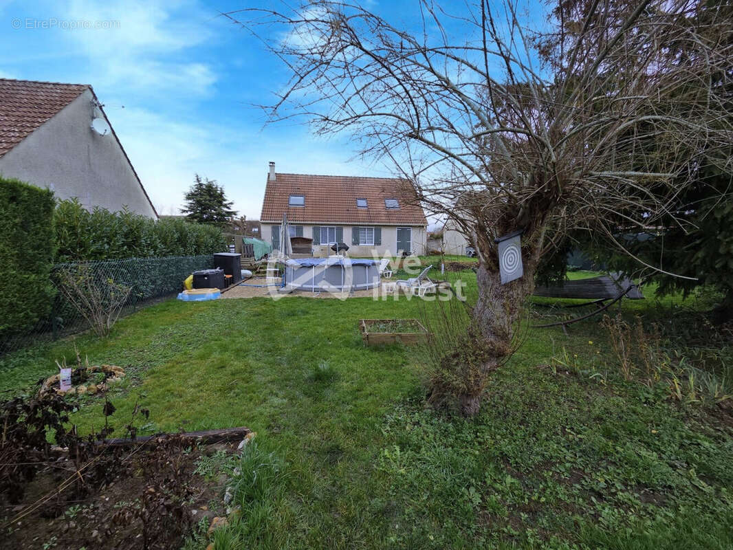 Maison à COURLON-SUR-YONNE