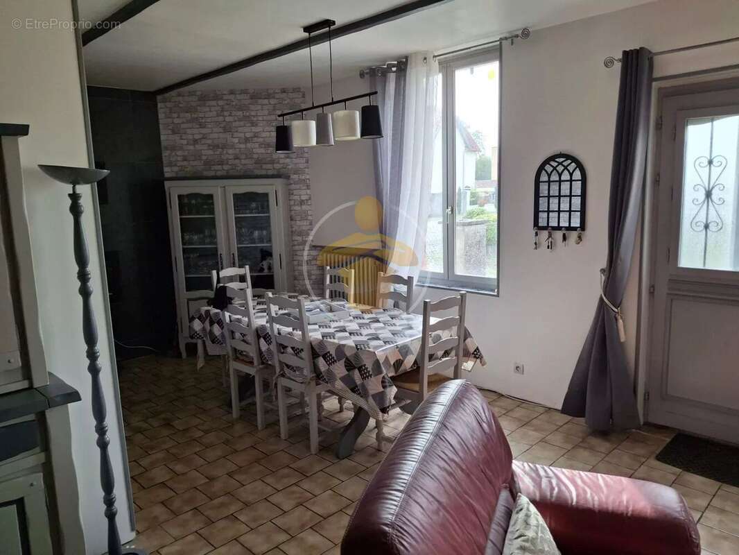 Maison à VENDEUIL