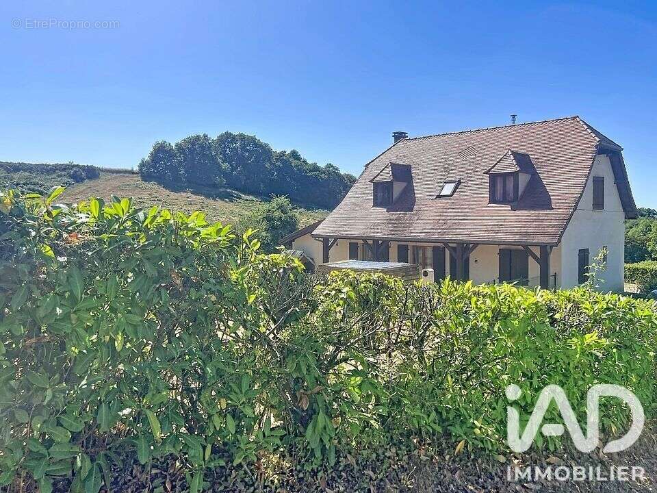 Maison 151 m² à Portet  - photo 6