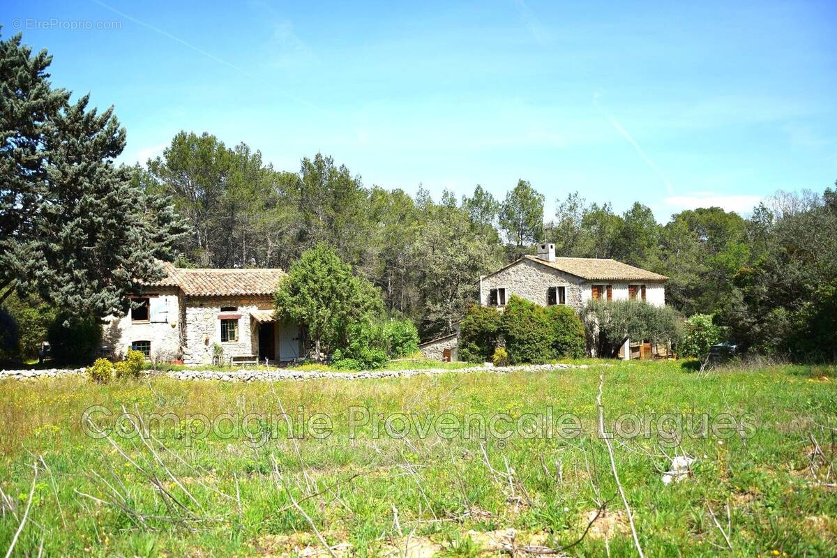 Maison à LORGUES