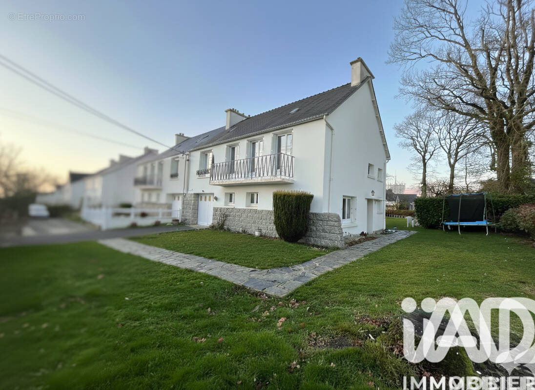 Photo 1 - Maison à CARHAIX-PLOUGUER