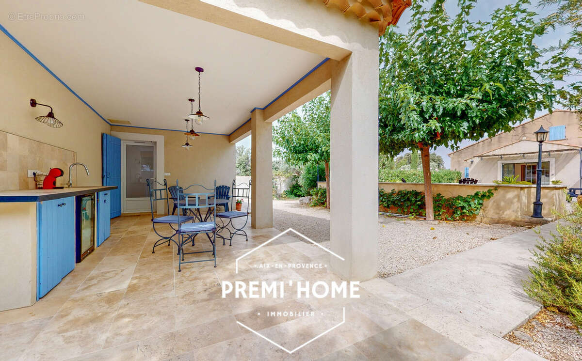 Maison t7 env. 175 m2 avec piscine aureille - photo 6