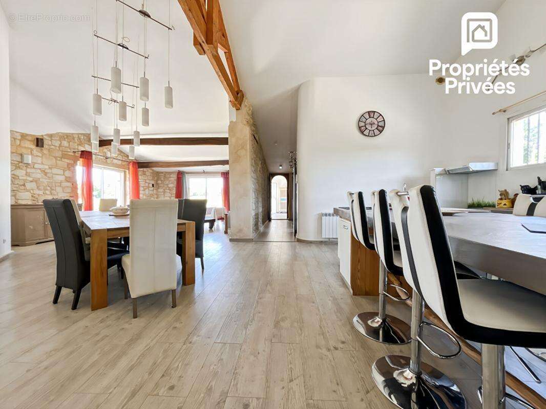 Maison familiale de 184 m² sur une propriété arboré à 3 minutes de Créon - photo 13