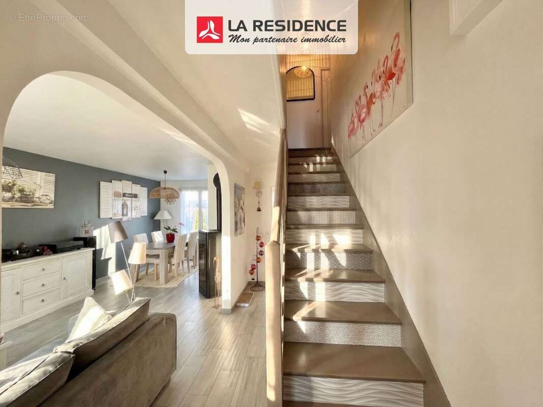 Maison à SAINT-OUEN-L'AUMONE