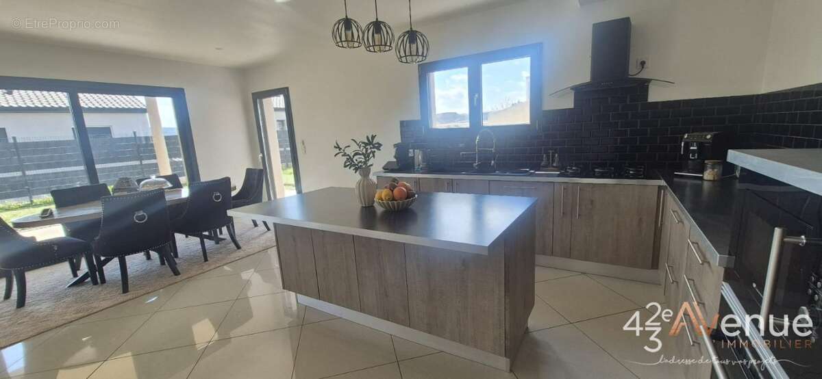 Maison à LA RICAMARIE