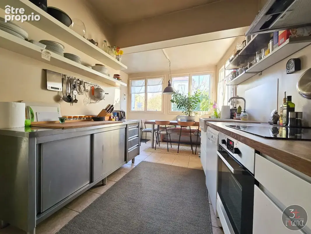 Maison 100 m² à Fontenay-Sous-Bois  - photo 5