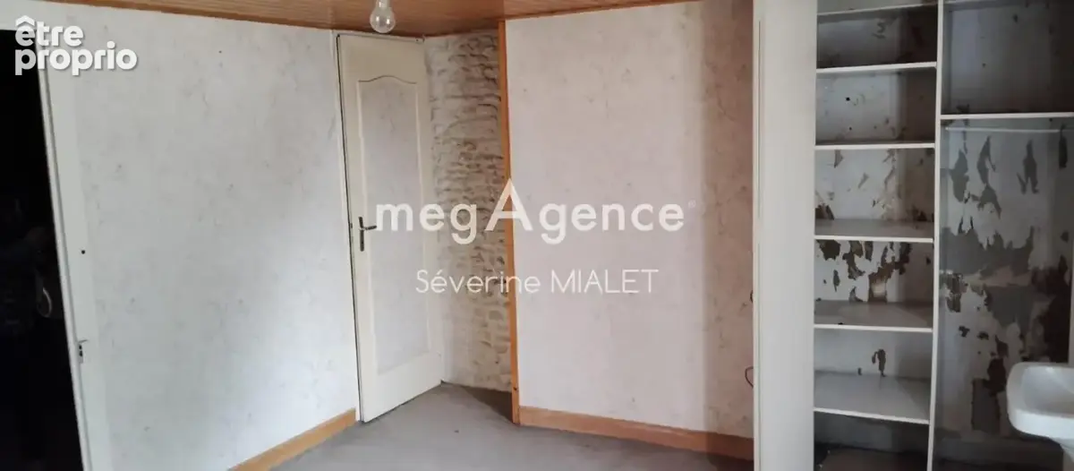 A vendre maison à rénover  Centre Châteaubernard - photo 5
