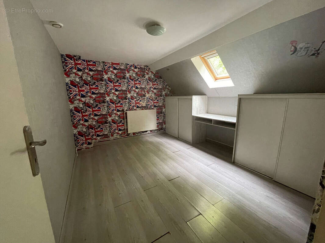 Maison à FLAVIGNY-LE-GRAND-ET-BEAURAIN