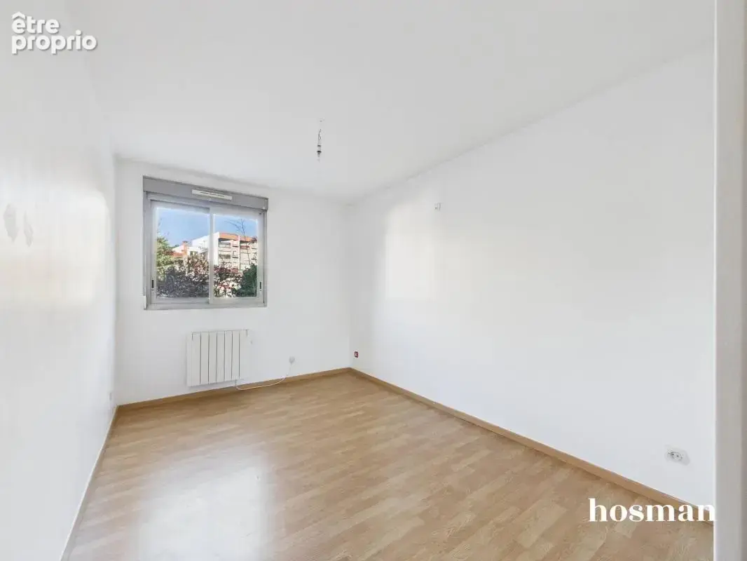 Bel et spacieux appartement familial T4/T5 de 119m2, traversant, avec balcon sur jardin et stationnement – Montchat, Lyon 3e - photo 11