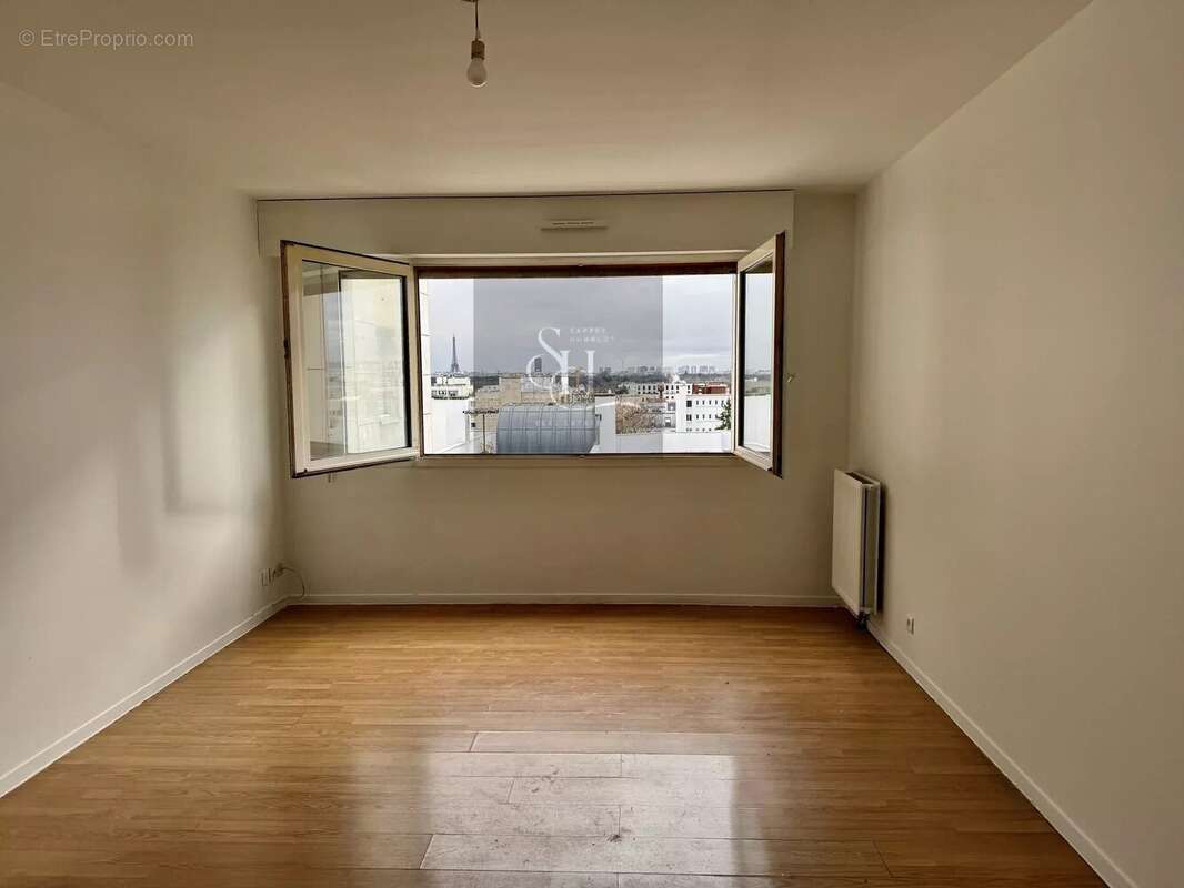 Appartement à SURESNES