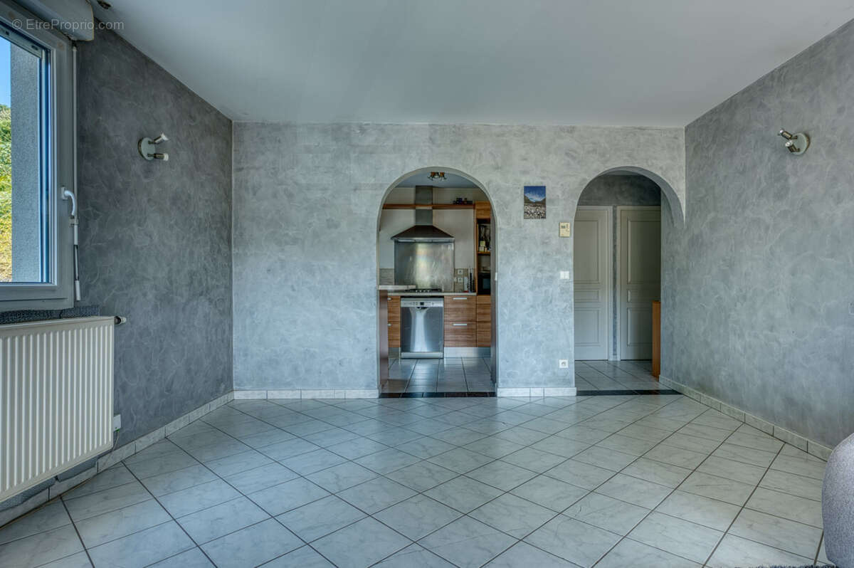 En exclusivité : Appartement T3 en rez-de-jardin à Grésy-sur-Aix - photo 4