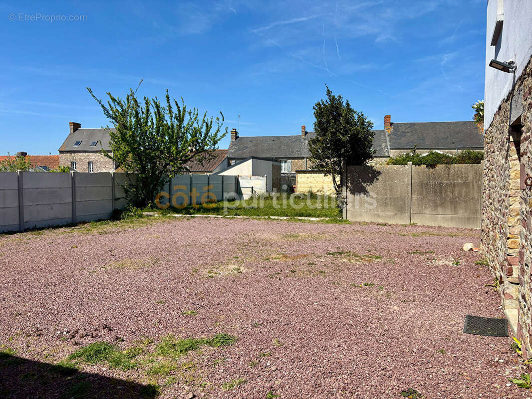Maison à CREANCES