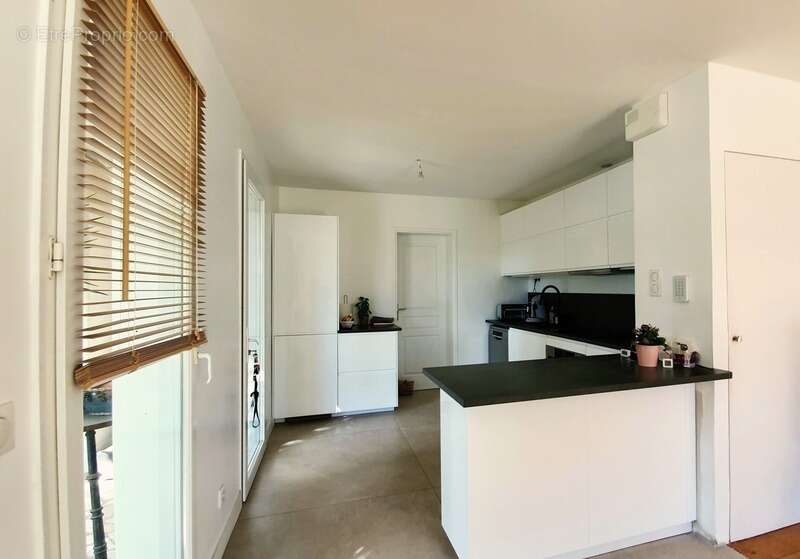 Maison à SAINT-JEAN-DE-VEDAS