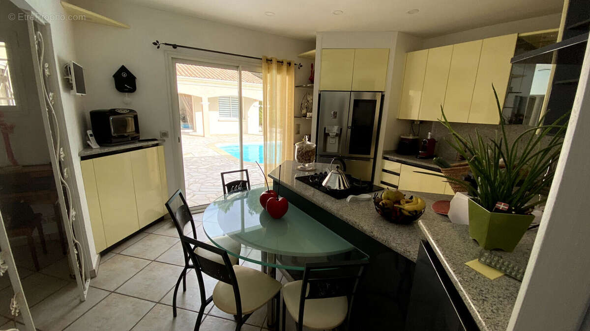 Maison à MARTIGNAS-SUR-JALLE