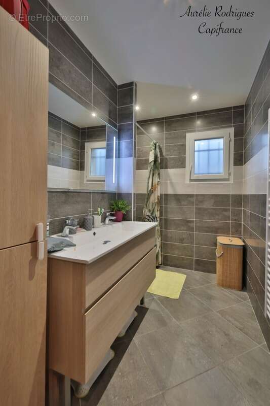 Maison à vendre 6 pièces SAINT ANDRE DE BAGE (01) - photo 11