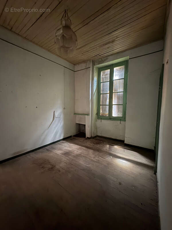 Maison à PUY-L'EVEQUE