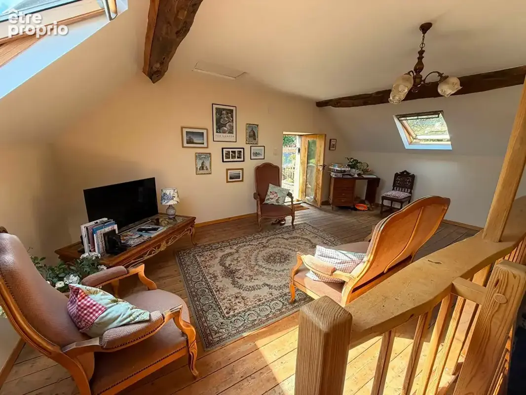 HAUTE VIENNE - Belle maison familiale avec chambres d'hôtes établies et vues spectaculaires - photo 11