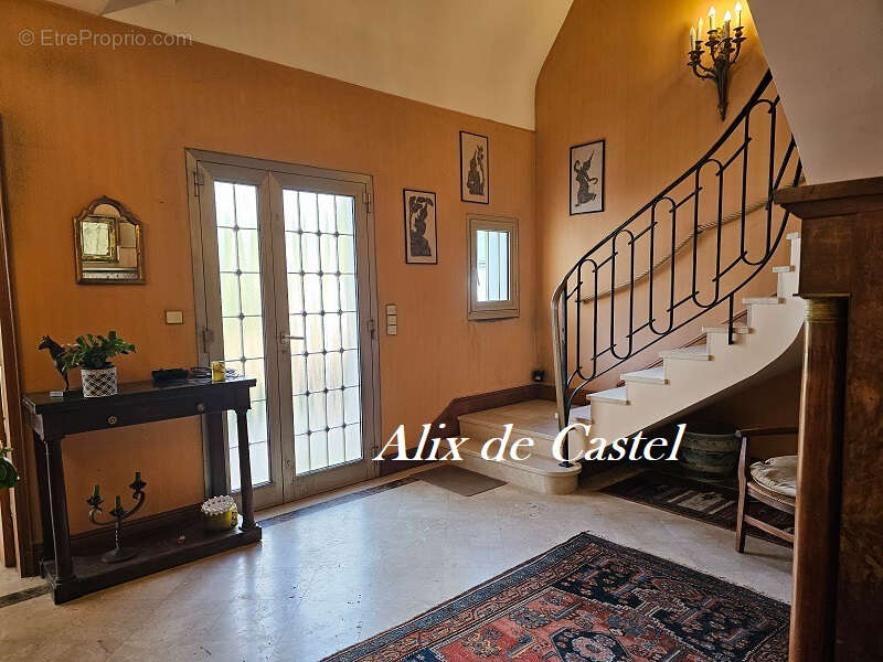 GUERANDE(44350), maison 8 pièces, 263 m² - photo 4