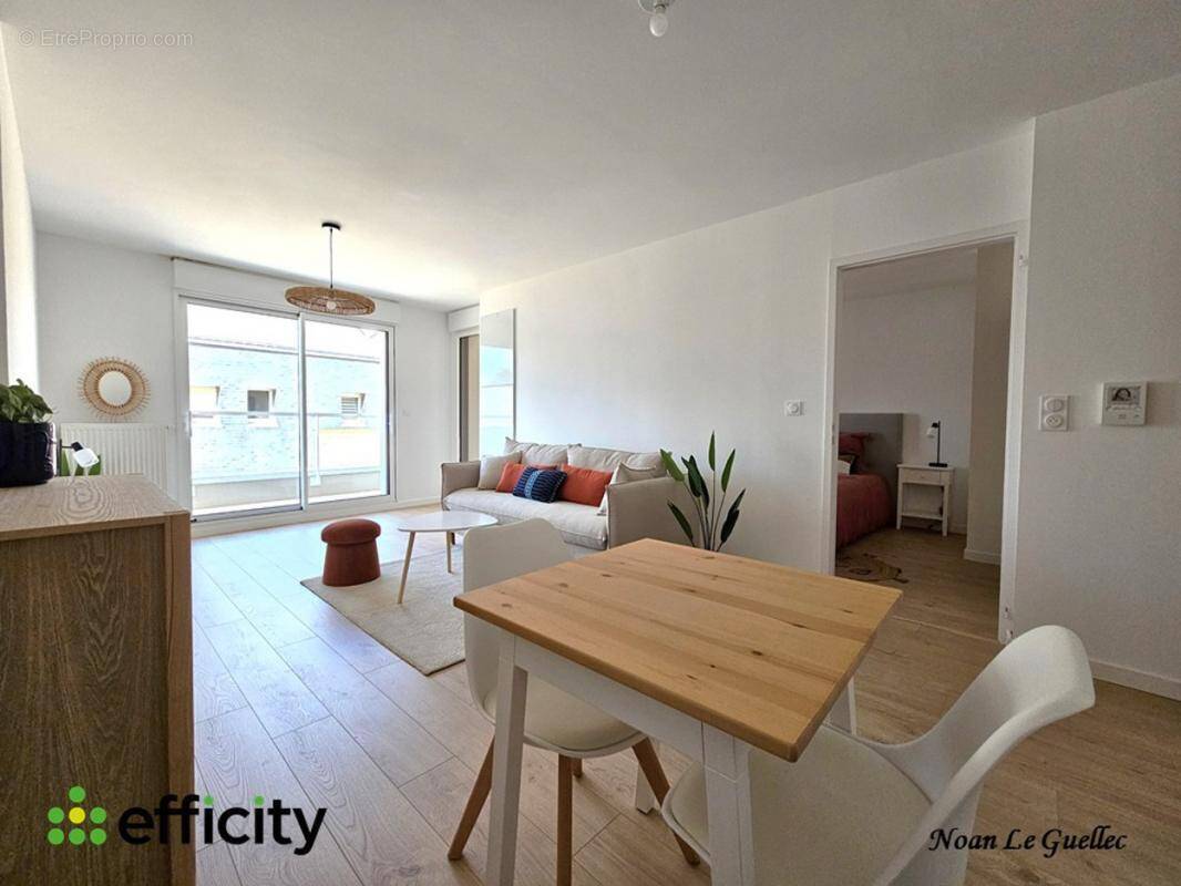 Appartement à LA CHAPELLE-DES-FOUGERETZ