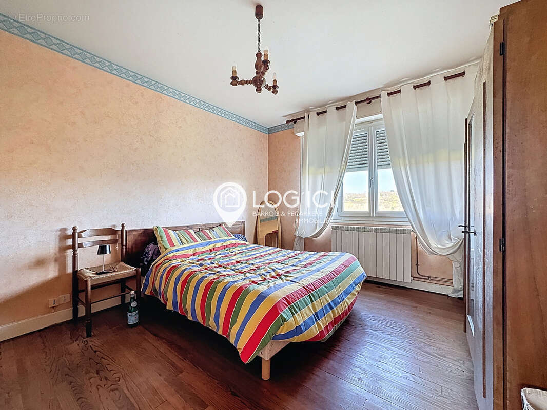 Maison à LOURDES