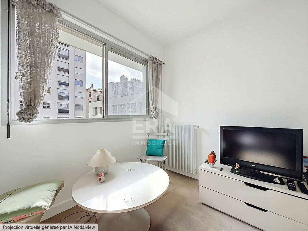 Appartement à PARIS-20E