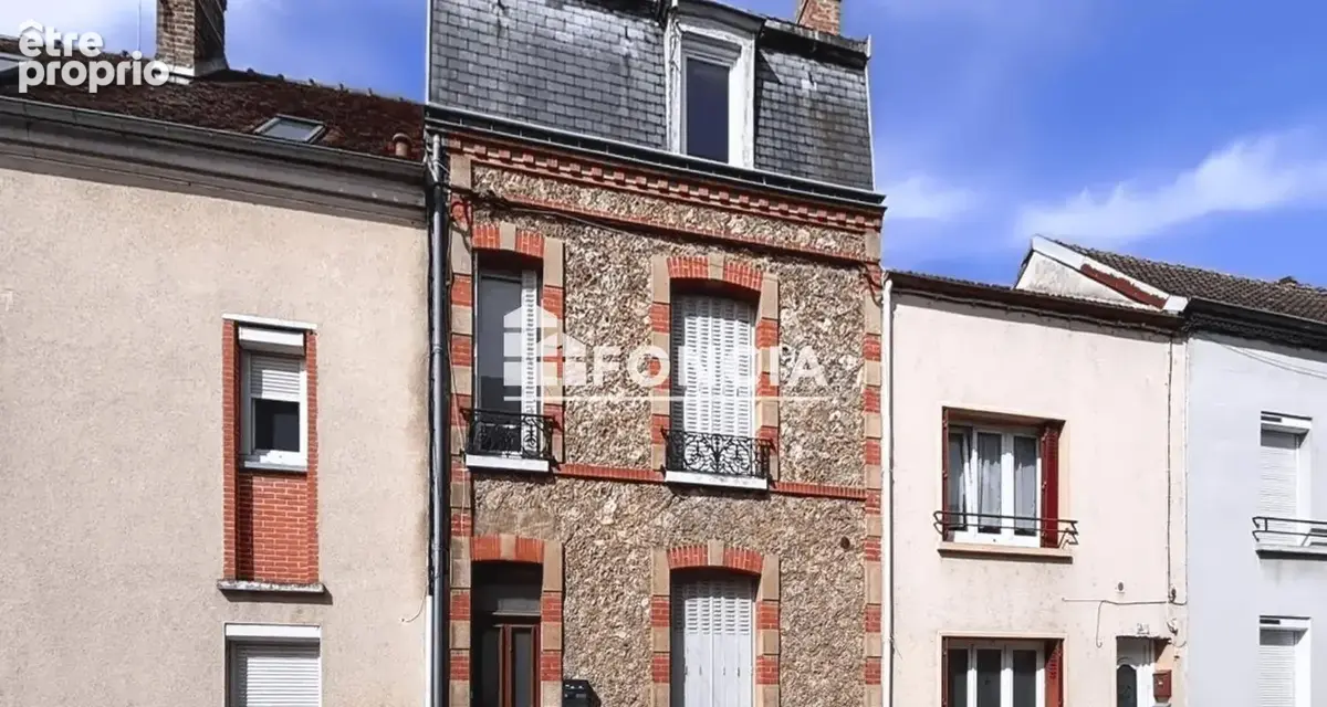 Photo Maison à Montmirail au prix de 144 900€