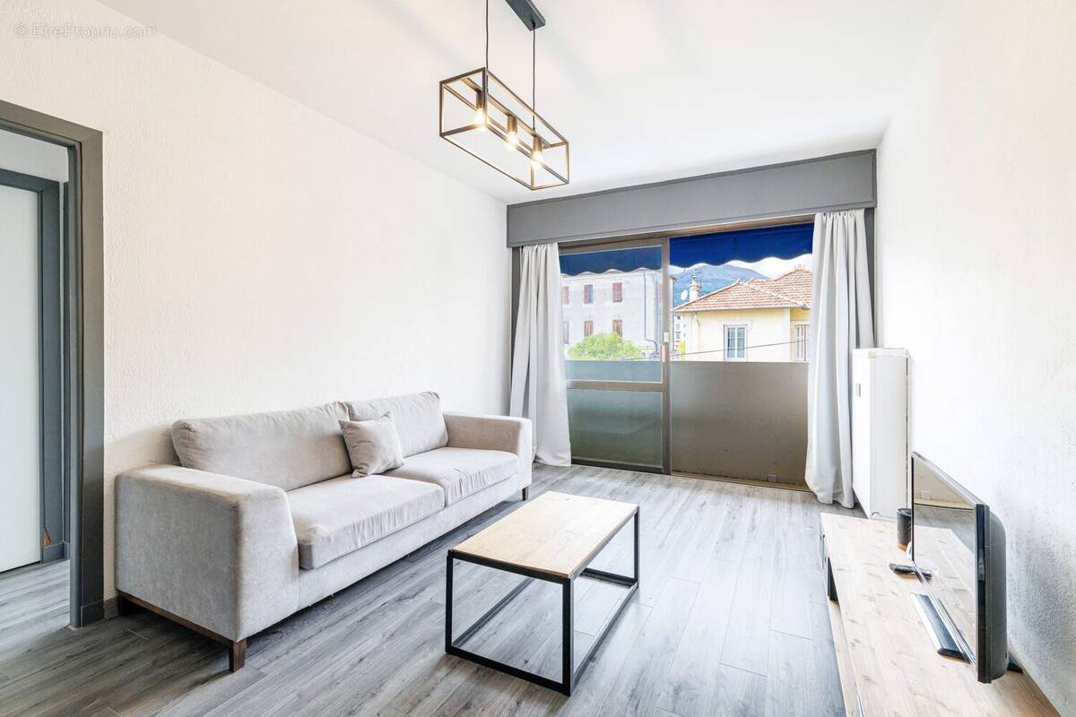 Appartement à VENCE