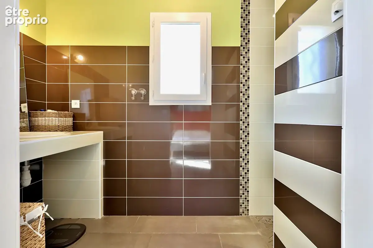 Taluyers  Maison d'architecte  4 chambres - photo 7