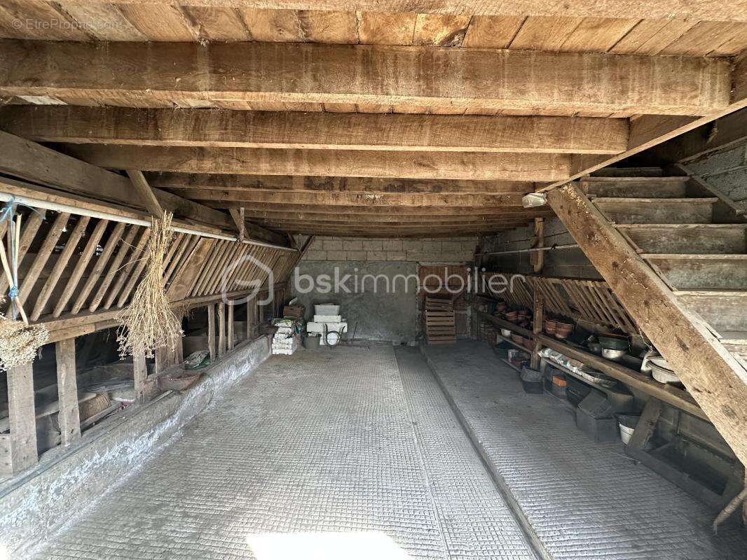 Maison à NOTRE-DAME-DU-TOUCHET