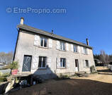 Maison à MONTAIGNAC-SAINT-HIPPOLYTE