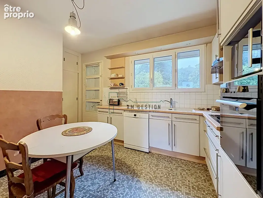 Maison familiale - 6 chambres - photo 10