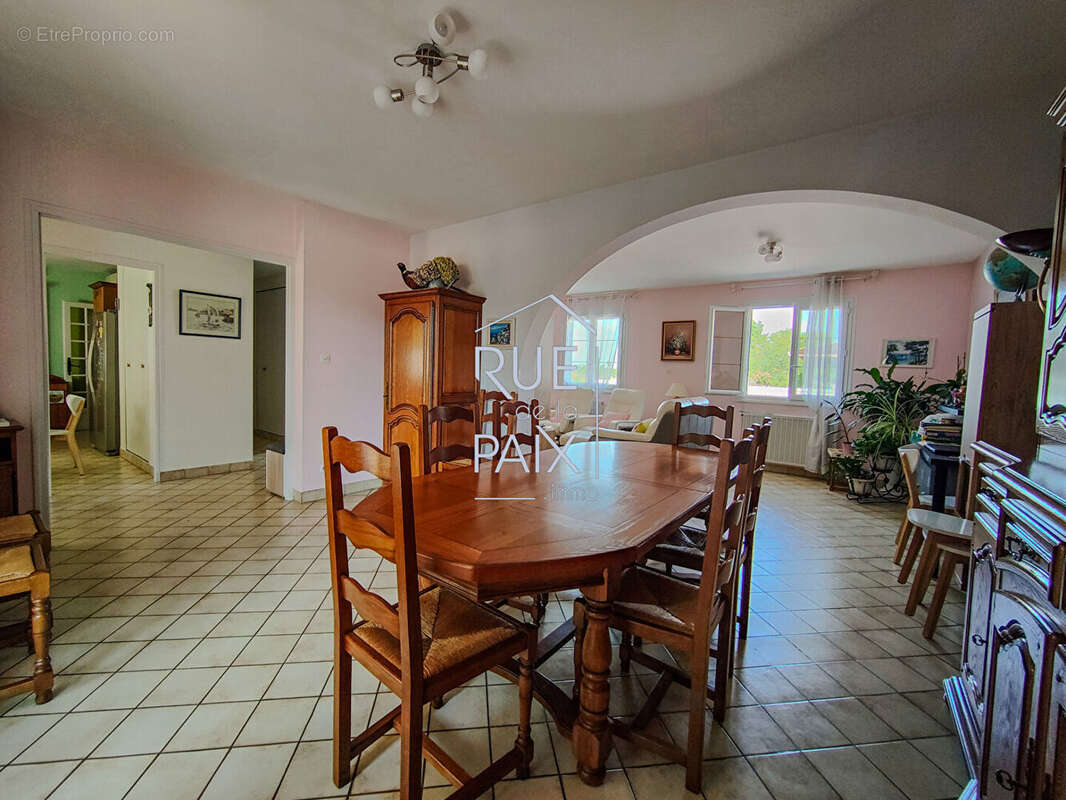 Maison La Grimaudiere sur sous-sol total -  4390m² de terrain - photo 6