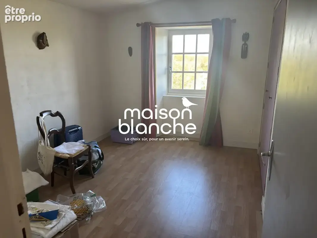 Maison 8 pièces 185 m² à vendre à Saint-Saturnin-Du-Bois (17700) - photo 6