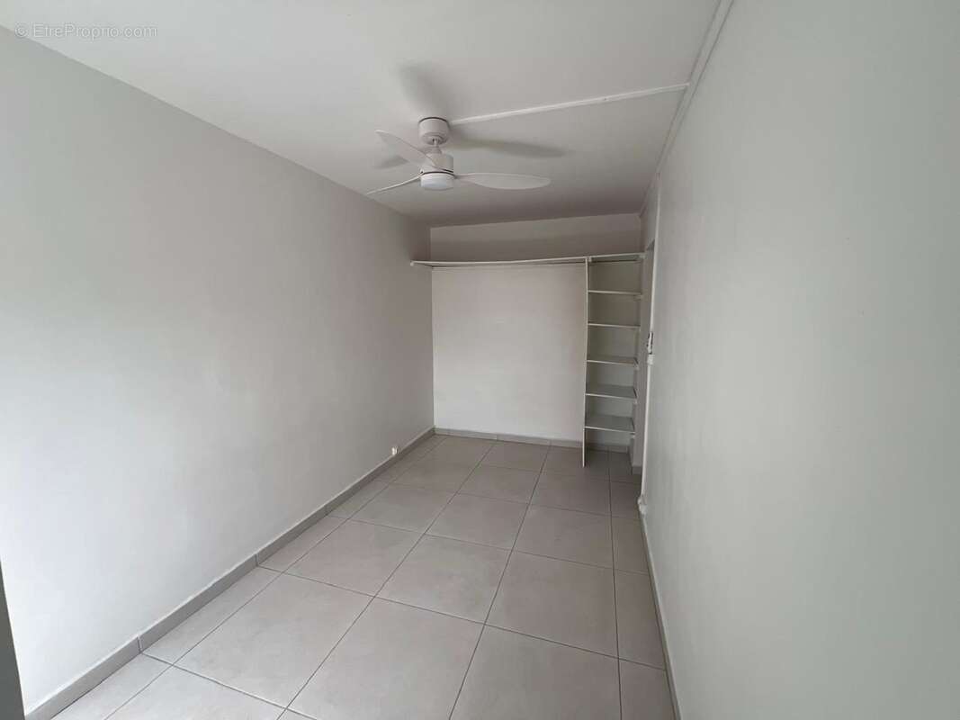 Appartement à LES ABYMES