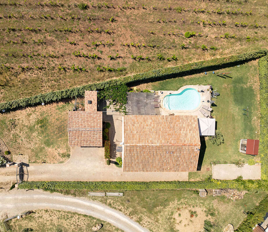 Maison à SAINT-ANTONIN-DU-VAR